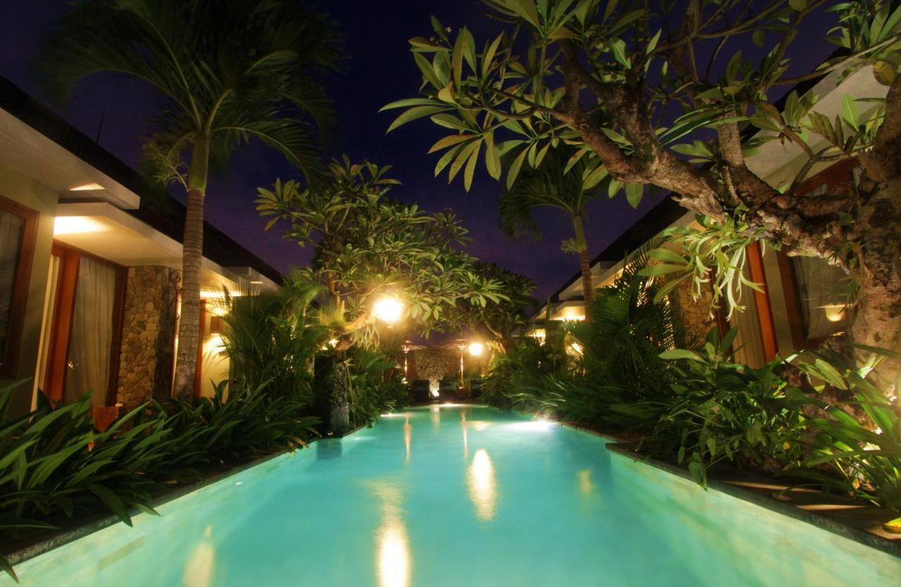 Uma Karan Hotel Kuta  Exterior photo